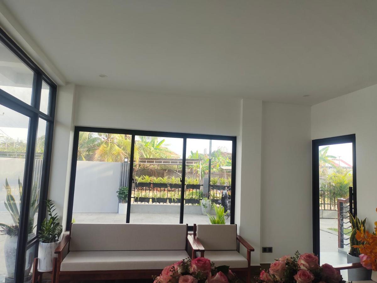 H&M Boutique Hotel Kampot Exterior photo