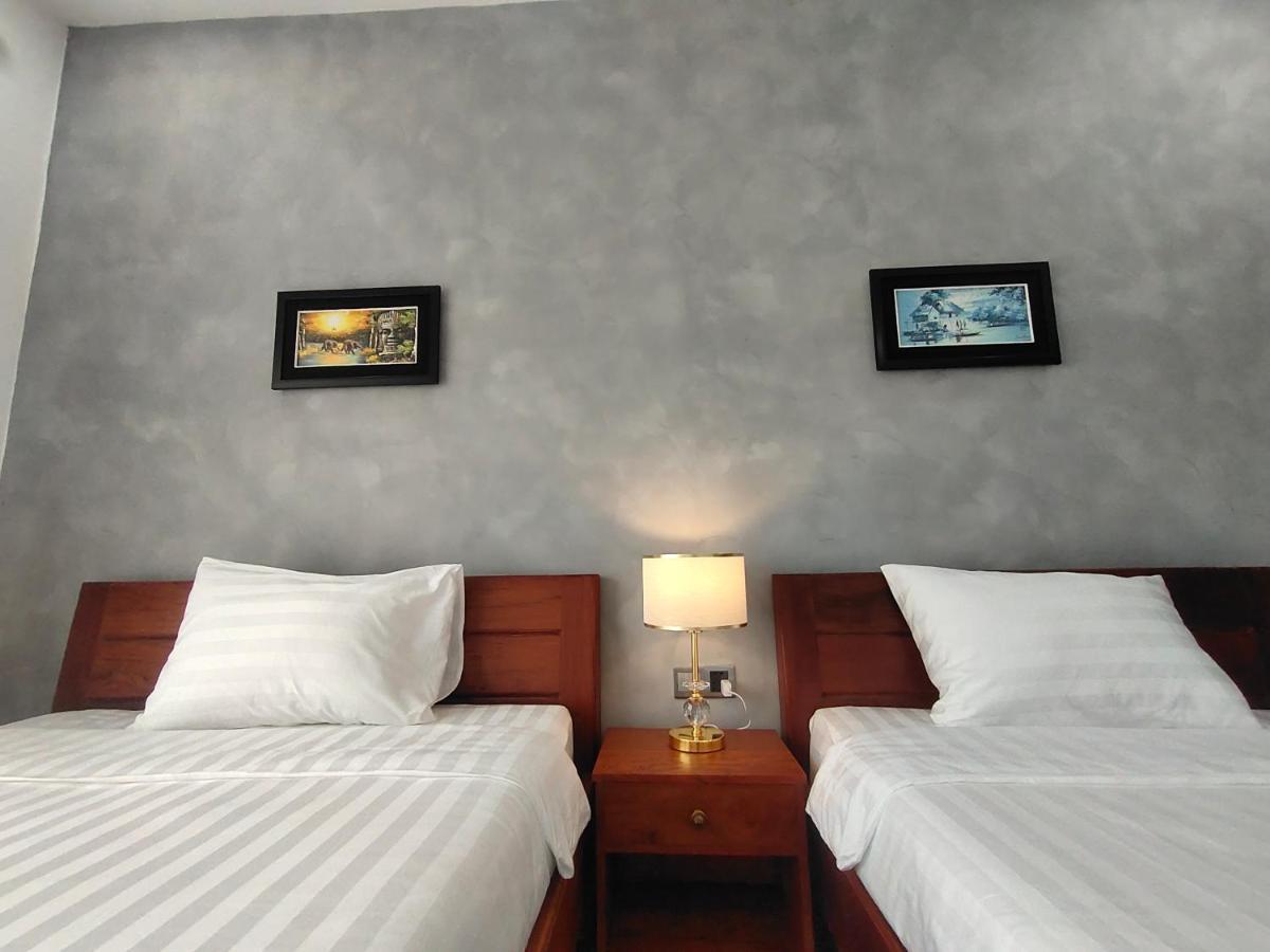 H&M Boutique Hotel Kampot Exterior photo